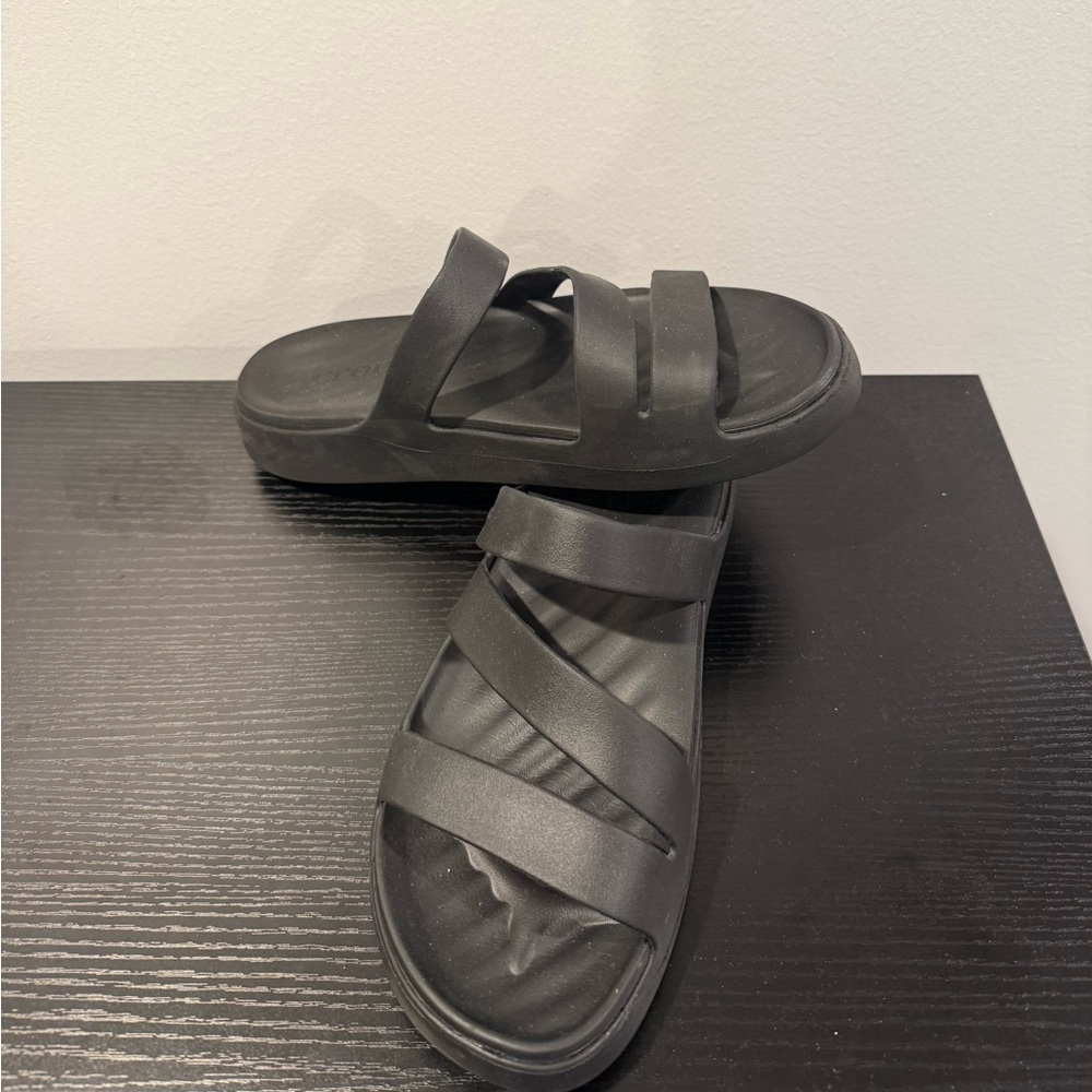 CROCS Women's Black Slide Flats